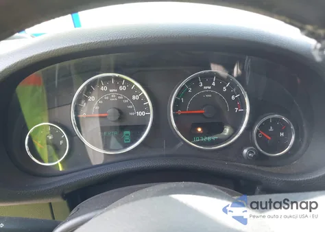 2016 Jeep Wrangler Unlimited Sport z USA, uszkodzony, nr VIN 1C4BJWDG2GL229207